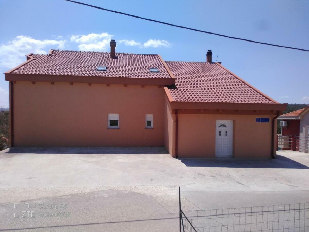 Tereza Appartement Obrovac Buitenkant foto